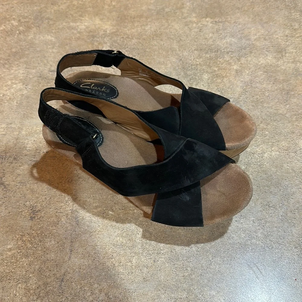 Women’s Clark sandals, size 7